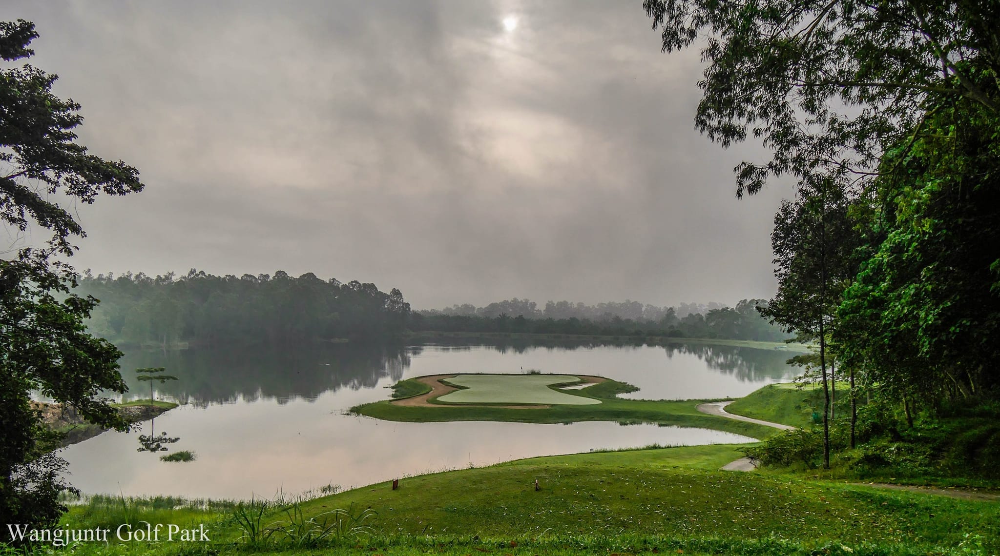 Wangjuntr golf park